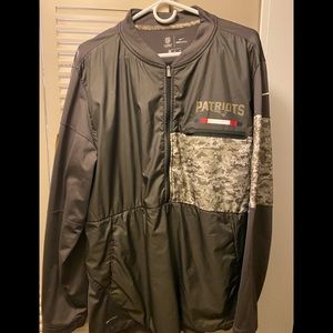 Patriots salute to service